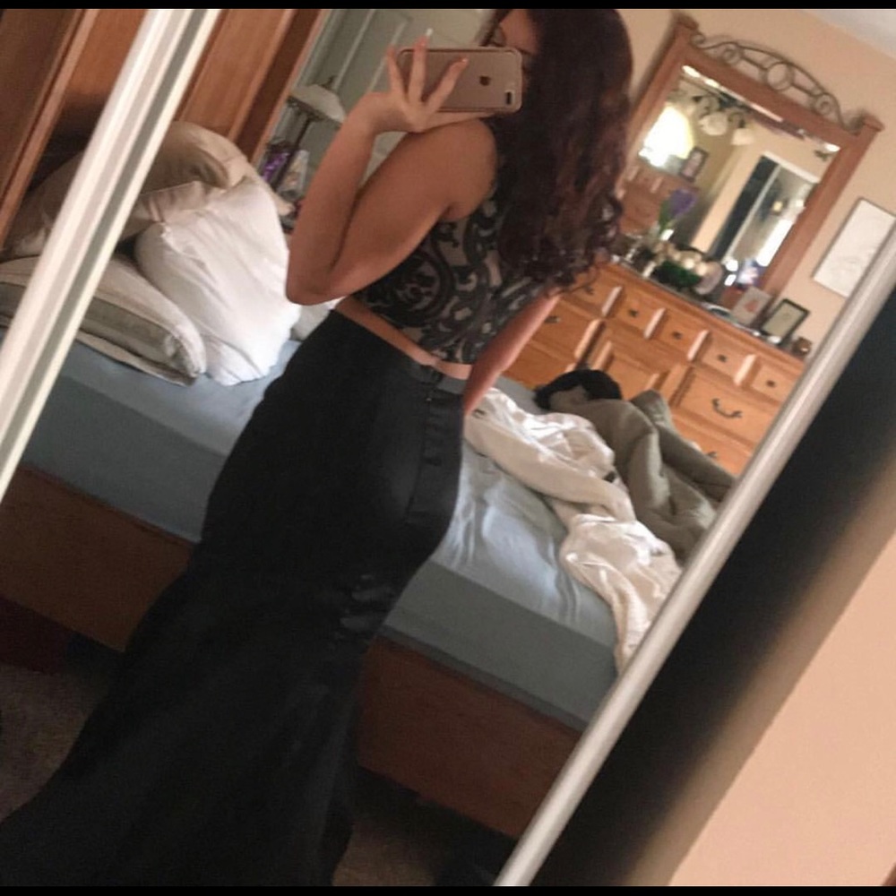 PROM DRESS
